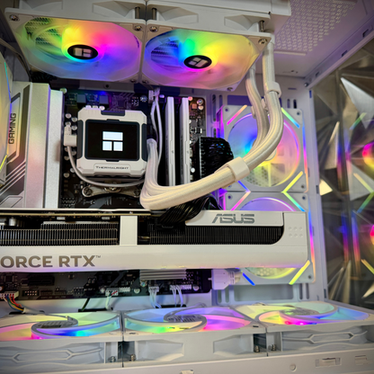 White Umbra Pro - AMD Ryzen 7 7800X3D / RTX 5070 12GB