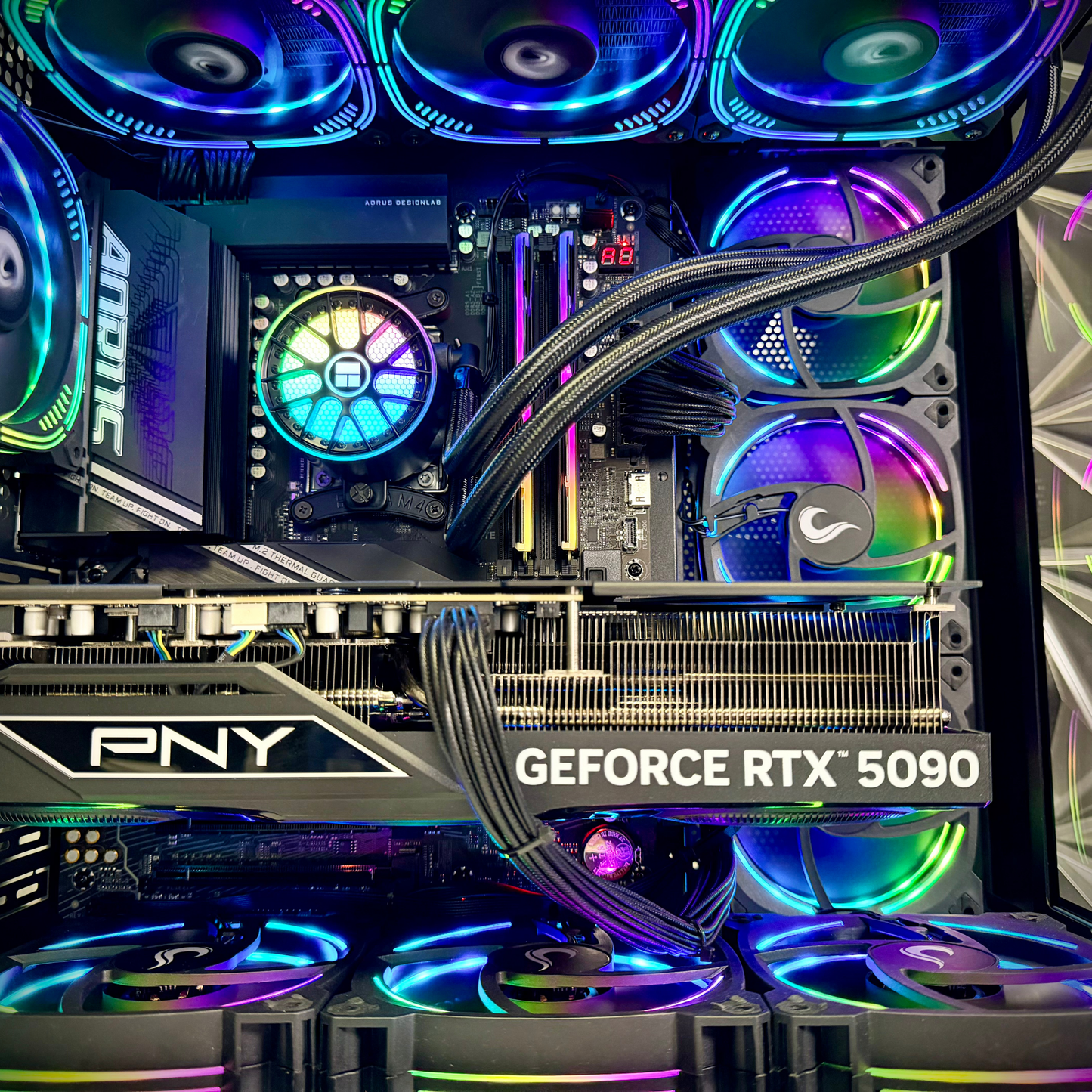 Nova Ring - Ryzen 7 9800X3D / RTX 5090