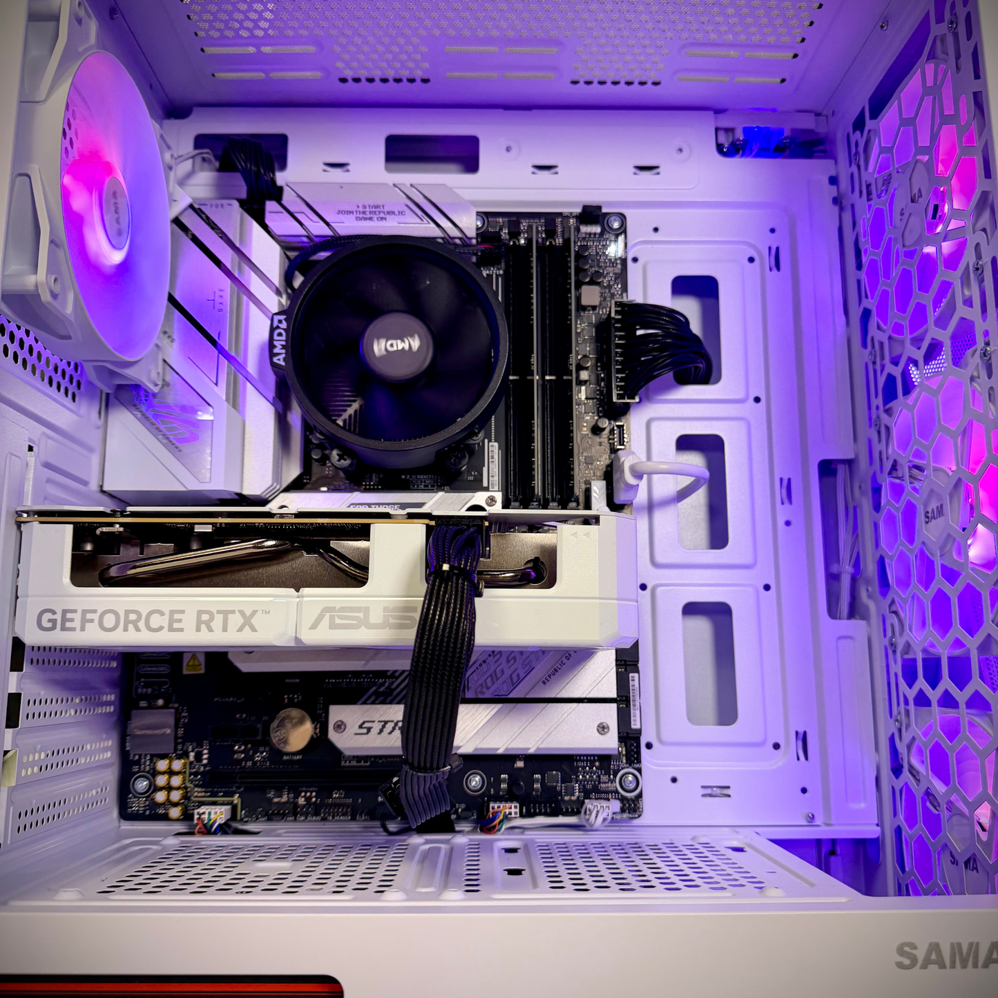 White Lunate  V2 - Ryzen 5 7500F / RTX 5060