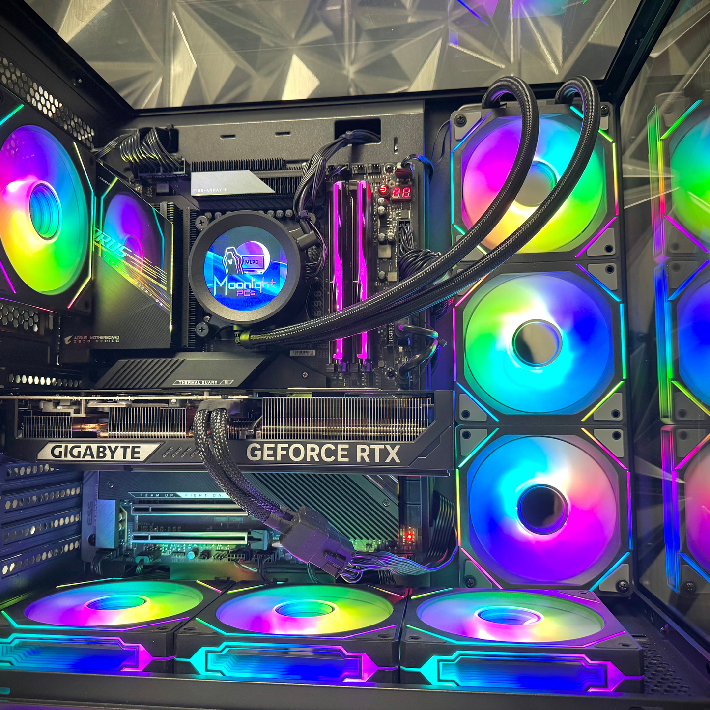 Corona Eclipse V2 - Intel i9 12900K / RTX 5070