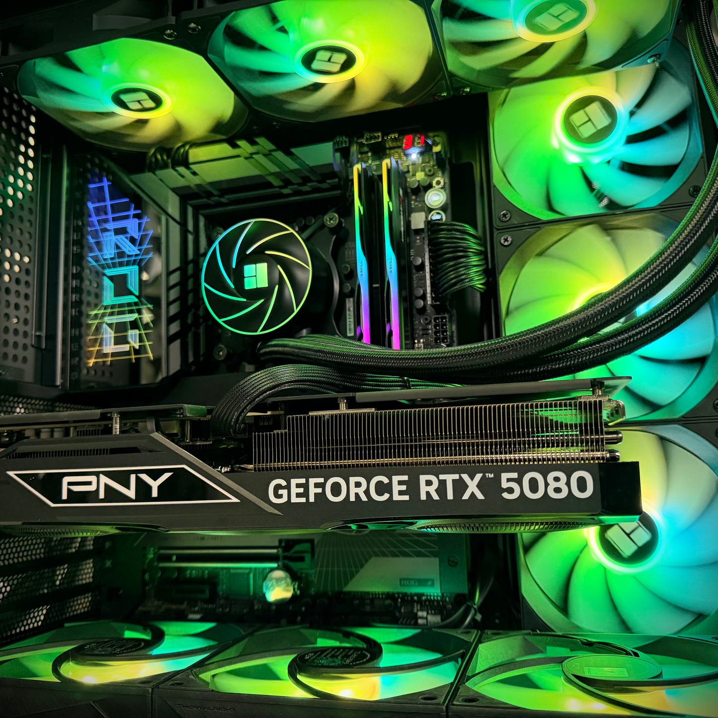 Dark Nebula 8 - Intel i9 14900K / RTX 5080